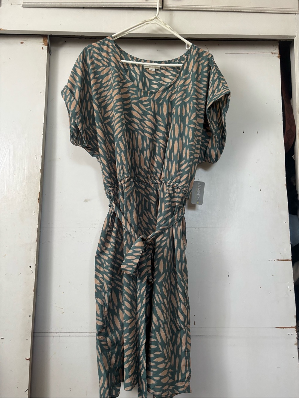 Forever 21 Teal & Beige Printed Midi Dress with Tie Waist
